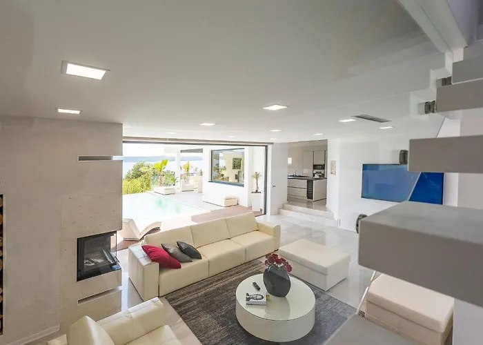 Holiday home Michelle *